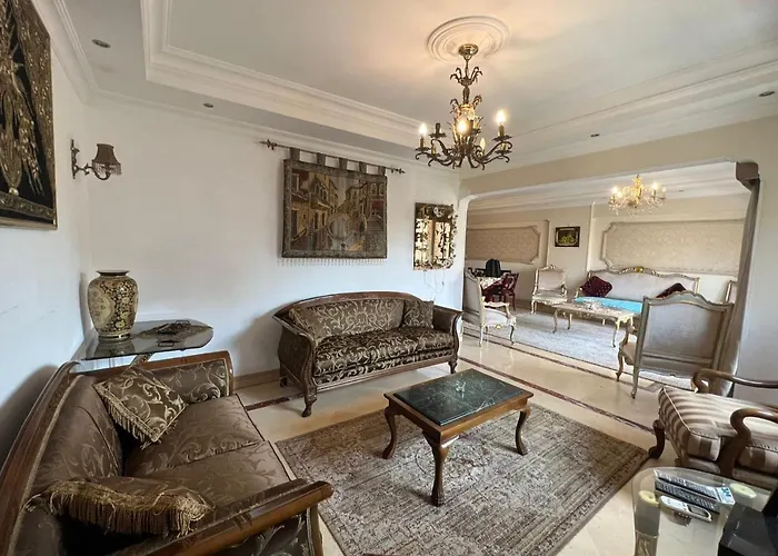 Shata Apartment - Families Only